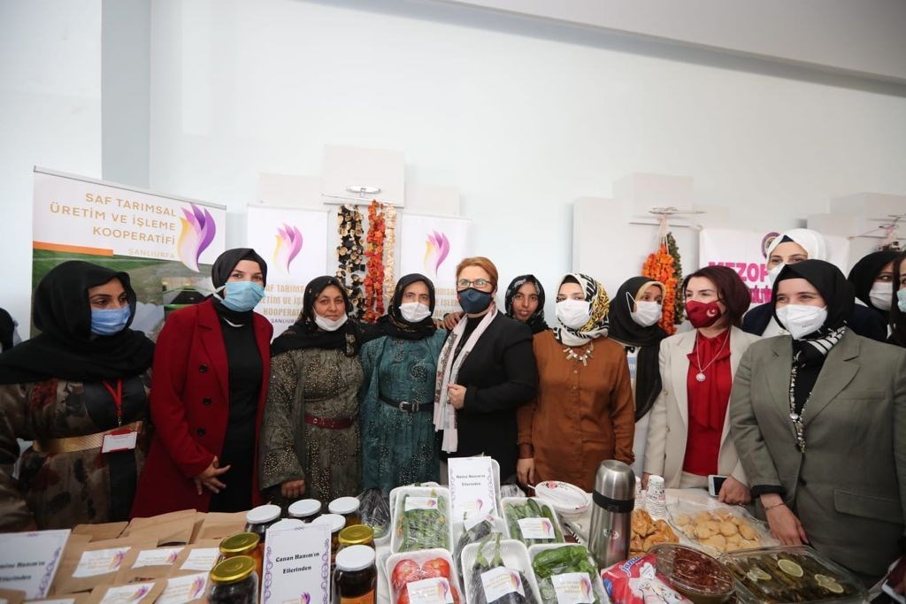 Sayın Bakanımız Derya Yanık: “510 yeni kadın kooperatifi kurulmasına aracılık ettik”