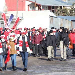 Bakanımız Derya Yanık Sarıkamış Şehitlerini Anma Töreni'ne Katıldı - fotoğraf 7