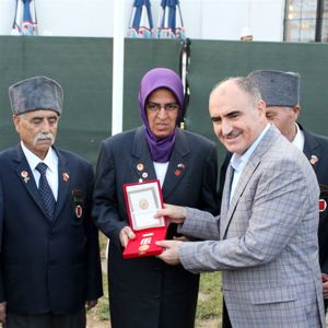 Şehit Yakınları ve Gazilerimiz İftarda Bir Araya Geldi - fotoğraf 3