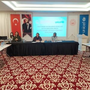 ŞÖNİM ve Kadın Konukevi Personeline, Pozitif Psiko-Terapi Eğitimi - fotoğraf 1
