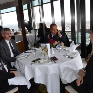 4. Ulusal Eylem Planı çerçevesinde  “Şiddete Sıfır Tolerans İlkesi” ile 2022-2025 yıllarını kapsayan “Kadına Yönelik Şiddetle Mücadele İstanbul İl Eylem Planı” Çalıştayı gerçekleştirildi. - fotoğraf 19