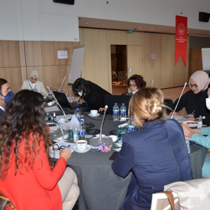 4. Ulusal Eylem Planı çerçevesinde  “Şiddete Sıfır Tolerans İlkesi” ile 2022-2025 yıllarını kapsayan “Kadına Yönelik Şiddetle Mücadele İstanbul İl Eylem Planı” Çalıştayı gerçekleştirildi. - fotoğraf 14