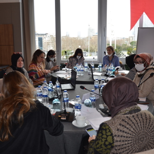 4. Ulusal Eylem Planı çerçevesinde  “Şiddete Sıfır Tolerans İlkesi” ile 2022-2025 yıllarını kapsayan “Kadına Yönelik Şiddetle Mücadele İstanbul İl Eylem Planı” Çalıştayı gerçekleştirildi. - fotoğraf 13