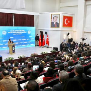 Bakanımız Derya Yanık, Aksaray'da Kadın Aktivite Merkezi’nin Açılışı ile Uluslararası Bilimde Kadın ve Kız Çocukları Günü Programına Katıldı - fotoğraf 2