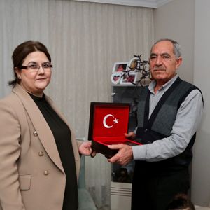 Bakanımız Derya Yanık, Aksaray'da Kadın Aktivite Merkezi’nin Açılışı ile Uluslararası Bilimde Kadın ve Kız Çocukları Günü Programına Katıldı - fotoğraf 17