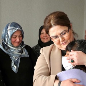 Bakanımız Derya Yanık, Aksaray'da Kadın Aktivite Merkezi’nin Açılışı ile Uluslararası Bilimde Kadın ve Kız Çocukları Günü Programına Katıldı - fotoğraf 4