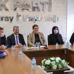 Bakanımız Derya Yanık, Aksaray'da Kadın Aktivite Merkezi’nin Açılışı ile Uluslararası Bilimde Kadın ve Kız Çocukları Günü Programına Katıldı - fotoğraf 12