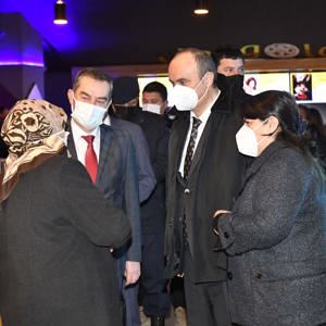 Şehit Ailelerimiz ile “Kesişme; İyi Ki Varsın Eren” Filminde Buluştuk - fotoğraf 1