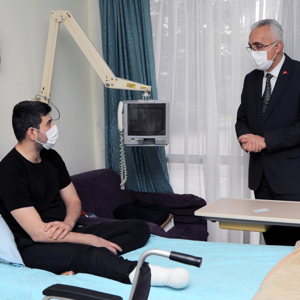Genel Müdür YALÇIN, Bilkent Fizik Tedavi ve Rehabilitasyon Eğitim ve Araştırma Hastanesi’nde tedavi gören Gazilerimizi Ziyaret Etti. - fotoğraf 4