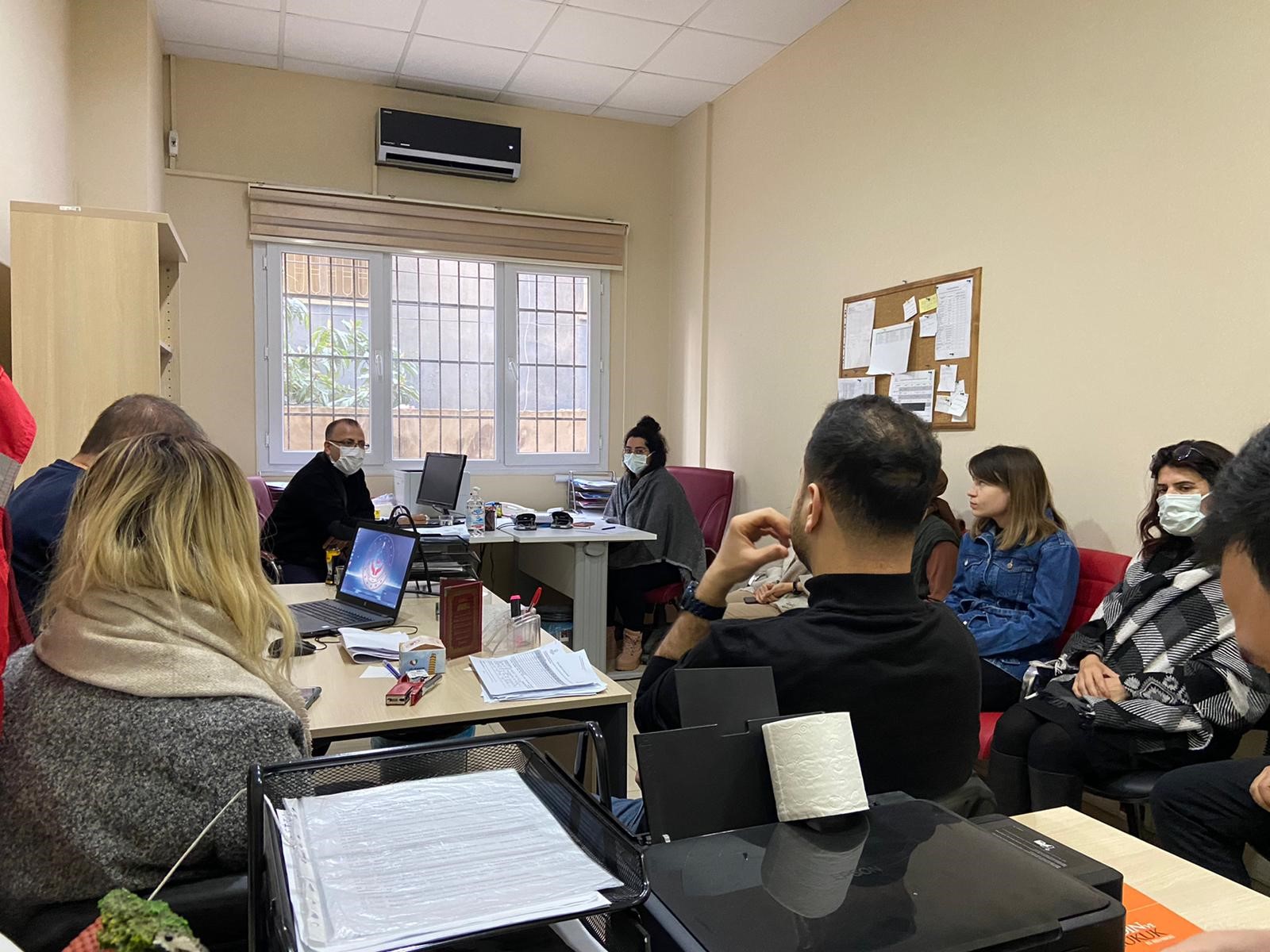 Reyhanlı Sosyal Hizmet Merkezinde “Danışmanlık Tedbirlerinin Uygulanmasında Usul ve Esaslar” konulu hizmet içi eğitim verildi.