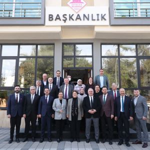 Aile ve Sosyal Hizmetler Bakanımız Derya Yanık, Çatalca'da Ziyaretlerde Bulundu - fotoğraf 3