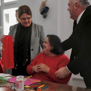Aile ve Sosyal Hizmetler Bakanımız Derya Yanık, Çatalca'da Ziyaretlerde Bulundu - fotoğraf 15