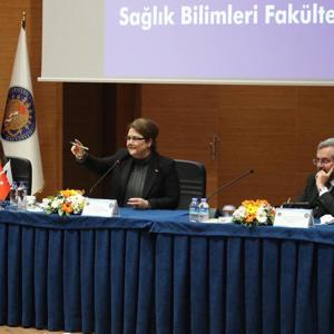 Aile ve Sosyal Hizmetler Bakanımız Derya Yanık Ankara Üniversiteli Gençlerle Buluştu - fotoğraf 3