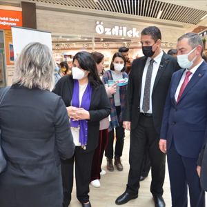 Alışveriş Merkezinde 8 Mart Dünya Kadınlar Günü Farkındalığı Oluşturuldu - fotoğraf 1