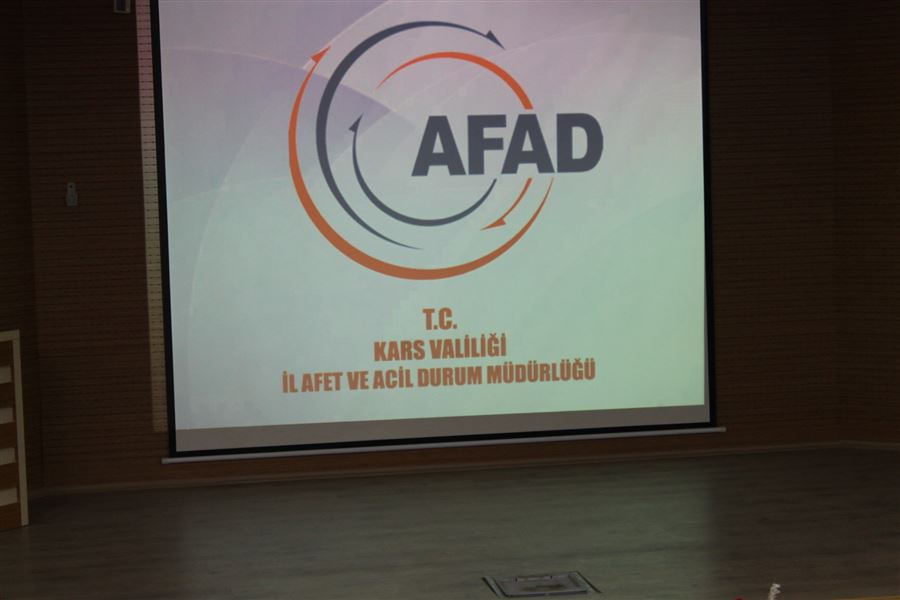 Kars İl AFAD Müdürlüğü Tarfından Acil Durum Eğitimi Verildi.