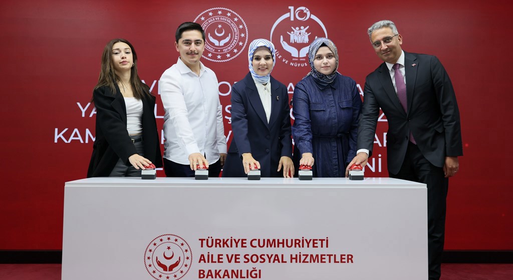 Bakanımız Göktaş, devlet korumasındaki gençlerin kamu kurumlarına yerleştirilmesi töreninde konuştu.