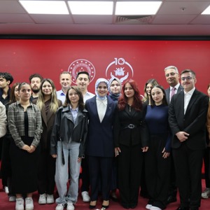Bakanımız Göktaş, devlet korumasındaki gençlerin kamu kurumlarına yerleştirilmesi töreninde konuştu - fotoğraf 3