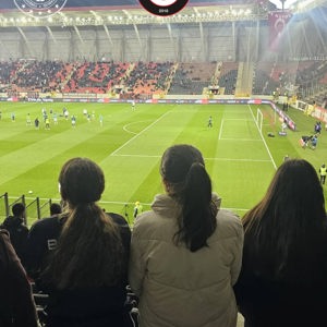  Çocuklarımız Çorum FK Maçında Futbol Heyecanını Yaşadı - fotoğraf 2