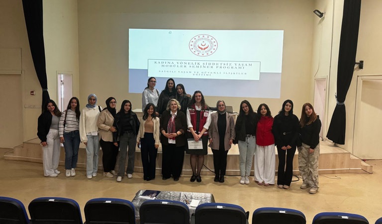 Vize MYO Öğrencilerine “Saygılı Yaşam ve Güvenli İlişkiler” Eğitimi