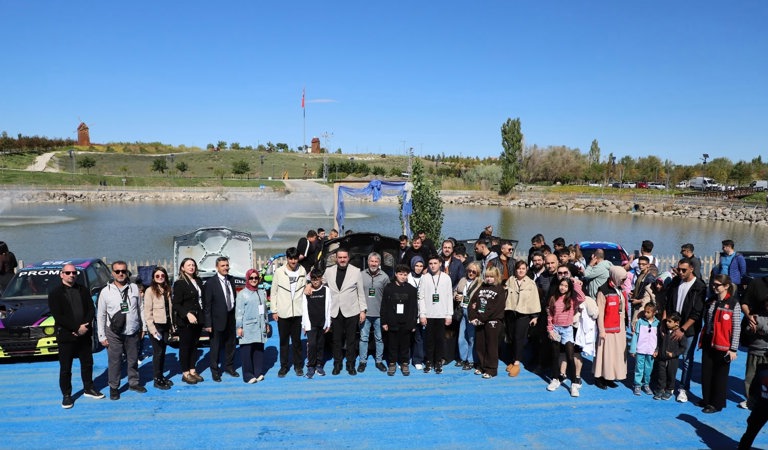Şehit ve Gazi Çocuklarımız ANOK FEST Otomobil Sporları ve Otomobil Festivali’ne Katıldı