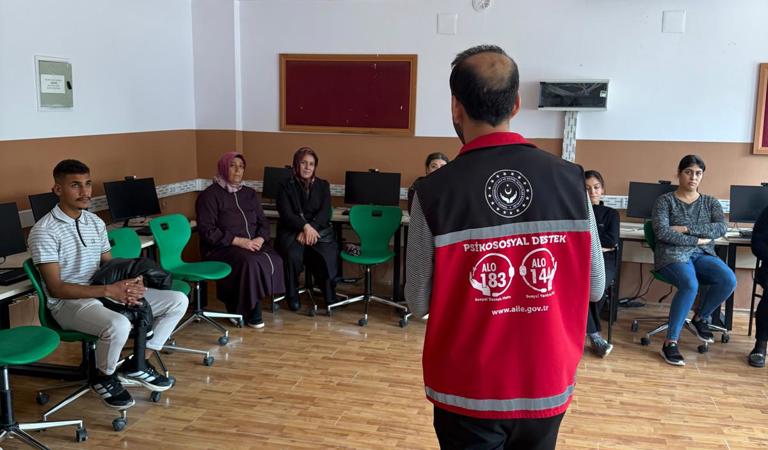 Öğrenci Velilerimize Yönelik Kumar Bağımlılığı ve Dijital Bağımlılık Eğitimi Gerçekleştirdik