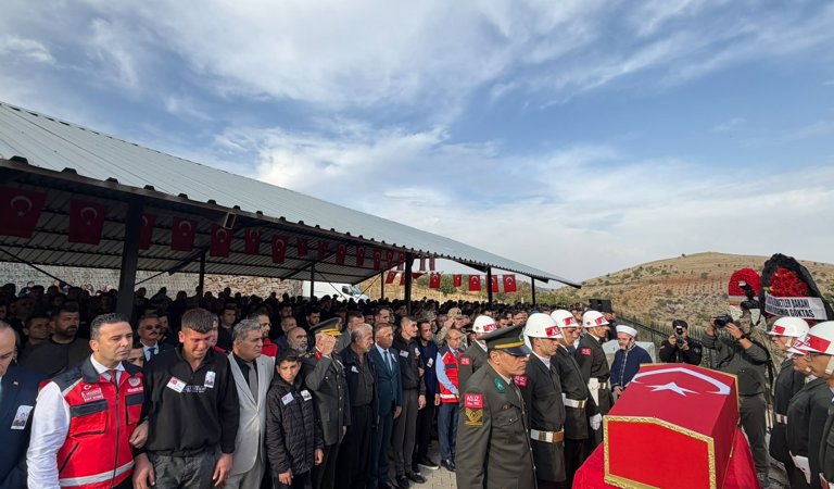 Şehidimiz Piyade Uzman Çavuş Mustafa Aslan Son Yolculuğuna Uğurlandı