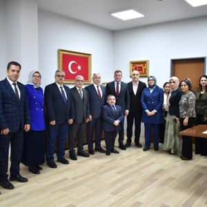 Bursa Aile ve Sosyal Hizmetler İl Müdürlüğümüzde Görev Devir Teslimi - fotoğraf 3