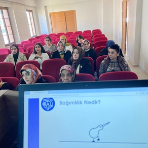 BAĞIMLILIKLA MÜCADELEDE FARKINDALIK EĞİTİMİ - fotoğraf 1