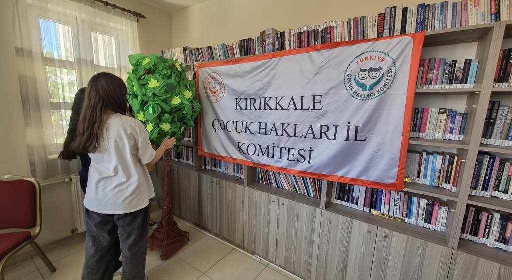 COP31 Farkındalık Etkinliği kapsamında, Çocuk Hakları İl Komitesine üye çocuklarımızın katılımıyla iklim değişikliği ve çocuk haklarına yönelik farkındalık çalışmaları gerçekleştirildi.