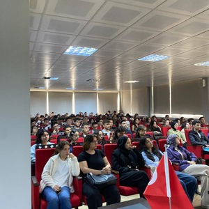 Üniversite Öğrencilerine Yönelik Bilgilendirme Eğitimleri Gerçekleştirildi - fotoğraf 2