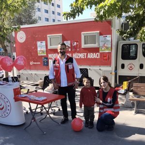 Mobil sosyal hizmet aracımızla sahada, çocuklarımızın yüzünde tebessüm var! - fotoğraf 4
