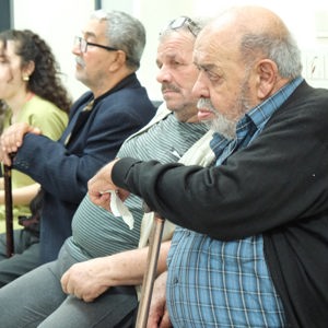 Halk Ozanları ve Gazilerden Huzurevi Sakinlerimize Anlamlı Ziyaret: Gönüllerince Eğlendiler - fotoğraf 6