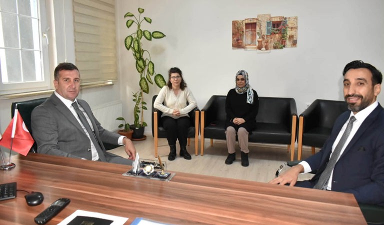 Güçlü Aile, Güçlü Bireyler İçin Sosyal Hizmet Merkezlerimiz Çalışmalarını Sürdürüyor