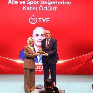 Bakanımız Göktaş, Kocaeli'de "Aile Dostu İşletmeler Ödül Töreni"nde konuştu - fotoğraf 3