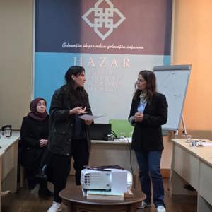 İl Müdürlüğümüz ile Hazar Eğitim Kültür ve Dayanışma Derneği İş Birliğinde Travma Odaklı Süpervizyon Programı Başlatıldı - fotoğraf 2