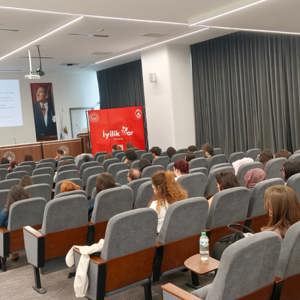 İyilik Var Gençlerle Büyüyor - fotoğraf 1