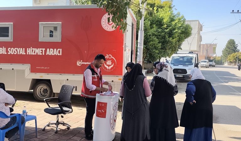 Balpınar’da mobil sosyal hizmet aracımızla iyilik var!