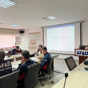  İl Afet ve Acil Durum Müdürlüğü personeline Eğitim Verildi. - fotoğraf 3