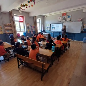 Yalıhüyük İlkokulunda “Meslekleri Tanıyorum” Etkinliği Gerçekleştirildi - fotoğraf 1