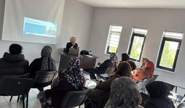 Okul ve Aile El Ele, Çocuklarımızın Geleceğine Birlikte…