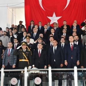 İl Müdürümüz ve Gazilerimiz Cumhuriyetimizin 103. Yıl Coşkusuna Ortak Oldu - fotoğraf 1
