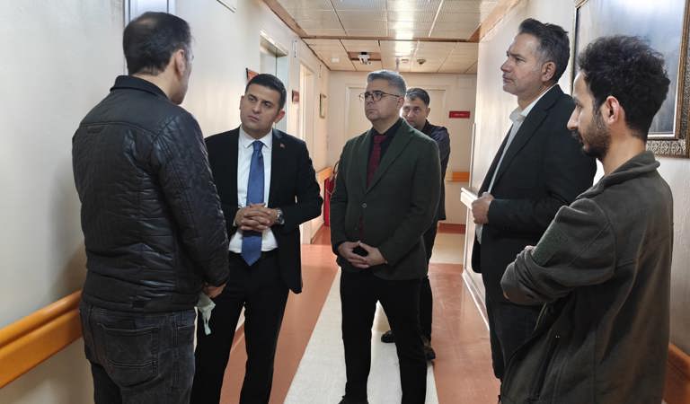 Vali Yardımcımız Mustafa Caner Çulukar ve İl Müdürümüz Özgür Kırmızıtaş’tan Gazimize Ziyaret