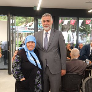 Huzurevi Sakinlerimiz Kahramanmaras Kalesi’nde Canli Muzik Esliginde Keyifli Bir Gun Gecirdi - fotoğraf 1