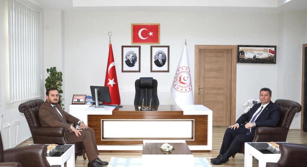 AK Parti Elazığ İl Başkanı Sayın Sencer SELMANOĞLU’ndan İl Müdürümüz Sayın Serdar DEMİRCİ’ye Ziyaret