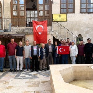 Kilis Sivil Şehit ve Gazi Aileleri Derneğine Anlamlı Ziyaret - fotoğraf 1