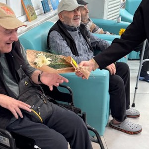 Soma’da Yükümlüler İle Huzurevi Sakinleri Bocce Müsabakasında Buluştu - fotoğraf 3