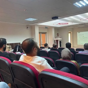 Midyat Sosyal Hizmet Merkezi Personeline "Yeterli ve Dengeli Beslenme" Eğitimi - fotoğraf 1