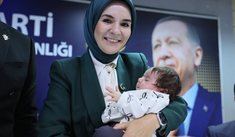 Ekim ayı doğum yardımı ödemeleri hesaplara yatırıldı