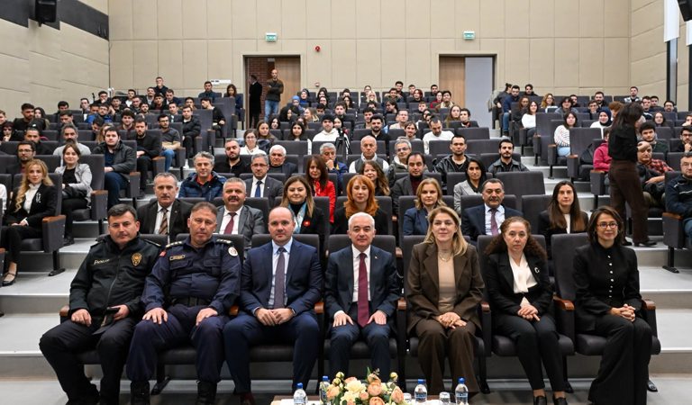 CUMHURİYETİMİZİN 103. YILINDA BİLİM VE EĞİTİMLE GÜÇLÜ GELECEĞE