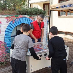 KARABÜK’TE İYİLİK VAR, ÇOCUKLARIN YÜZÜNDE TEBESSÜM VAR!  - fotoğraf 9